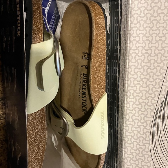 Birkenstock Sandals with Faded Lime Straps and Silver Buckles - Picture 4 of 6